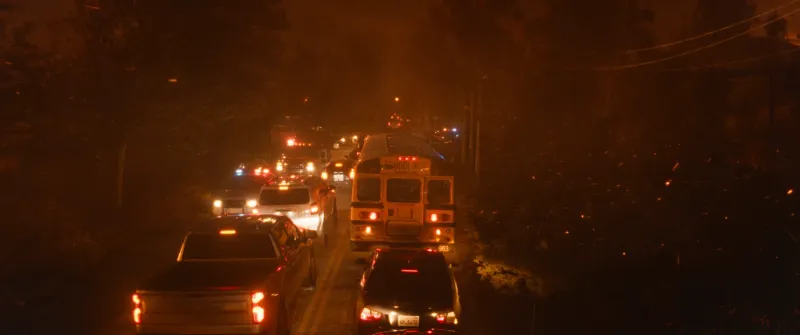 Image de l'articleThe Lost Bus - Au cœur des flammes : le nouveau film à ne pas manquer sur Apple TV+