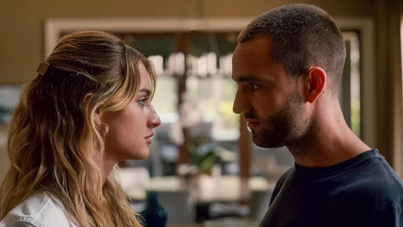 Image de l'articleTell Me Lies Saison 3 est disponible en streaming sur Disney+ avec hulu dès a présent