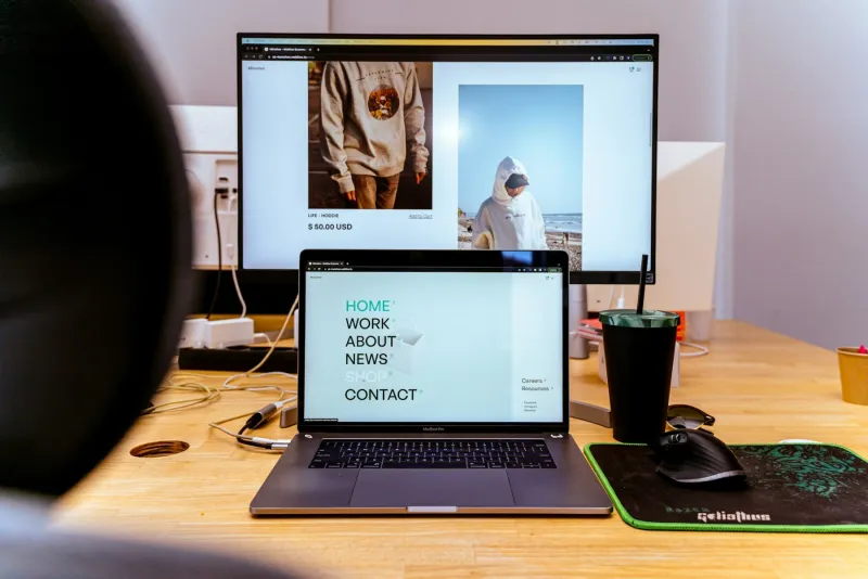 Image Les meilleurs créateurs de sites web pour les petites entreprises de commerce électronique