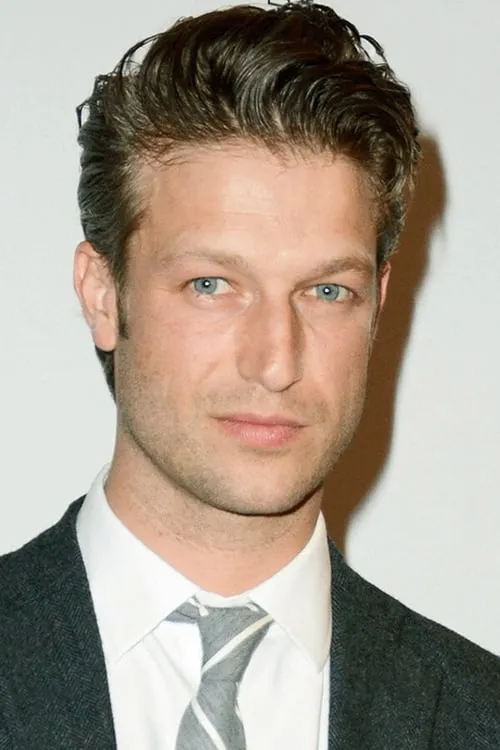 Image de l'acteur Peter Scanavino