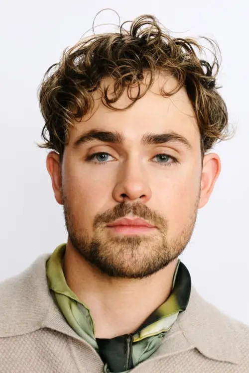 Image de l'acteur Dacre Montgomery Faces of Death
