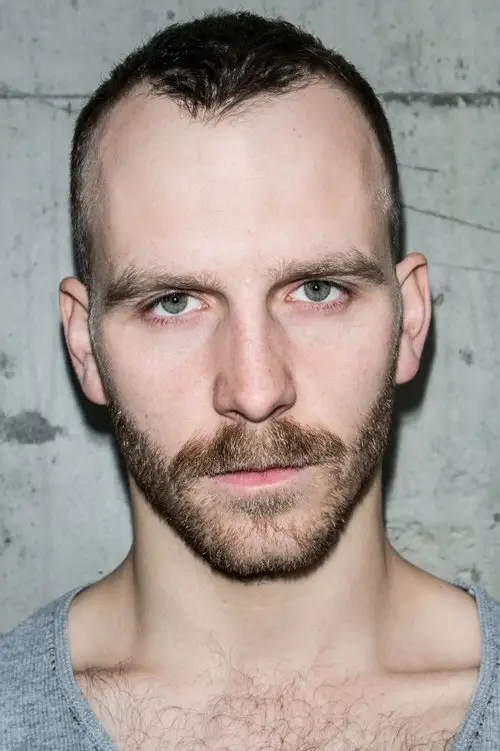 Image de l'acteur Julian Świeżewski Les Couleurs du mal : Noir