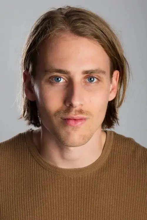 Image de l'acteur Devin Brochu Rubber