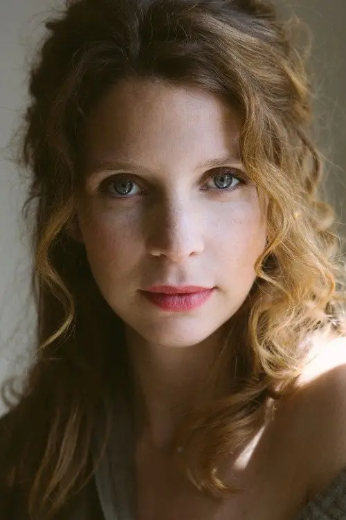 Image de l'acteur Marie Hennerez Plus belle la vie, encore plus belle