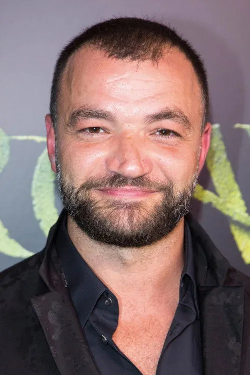 Image de l'acteur Nick E. Tarabay