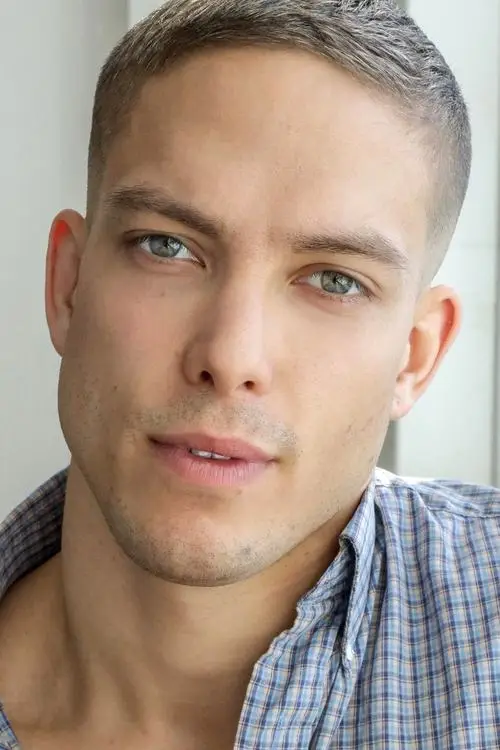 Image de l'acteur Blake Richardson War Machine