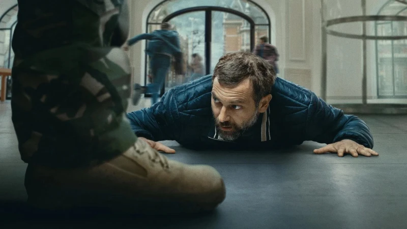 Image de l'article iHotage : ce thriller intriguant Apple qui fait monter la tension sur Netflix