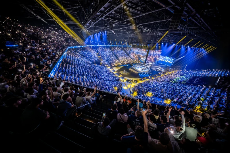 Image de l'article Rocket League World Championship : NRG sacré champion à Lyon, le Major 2 débarque à Paris La Défense Arena en 2026