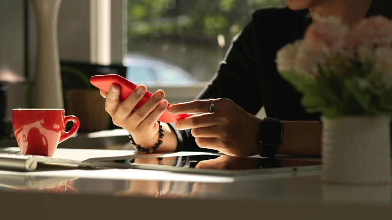 Image de l'article SFR racheté : l'alliance de Free, Orange et Bouygues va tout changer