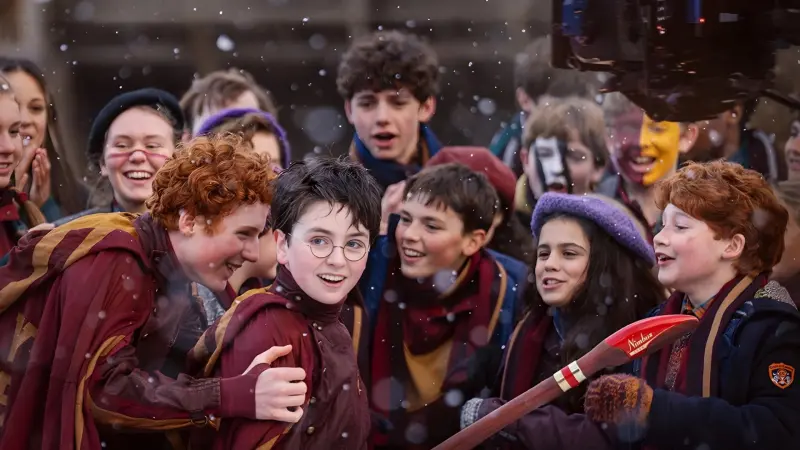 Image de l'article Harry Potter dévoile son nouveau Poudlard dans une bande-annonce avant sa sortie sur HBO Max