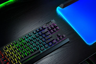 Test Razer Blackwidow V4 Tankyless : le clavier à la frontière du gaming et du custom