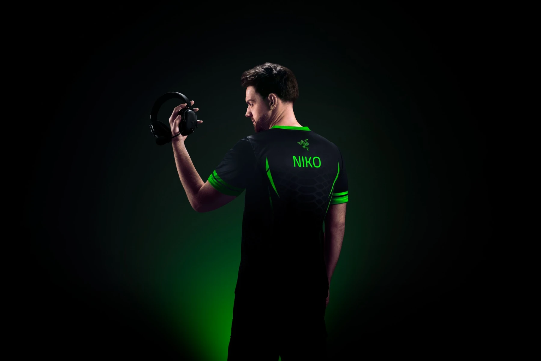 RAZER BLACKSHARK V3 RAZER BLACKSHARK V3