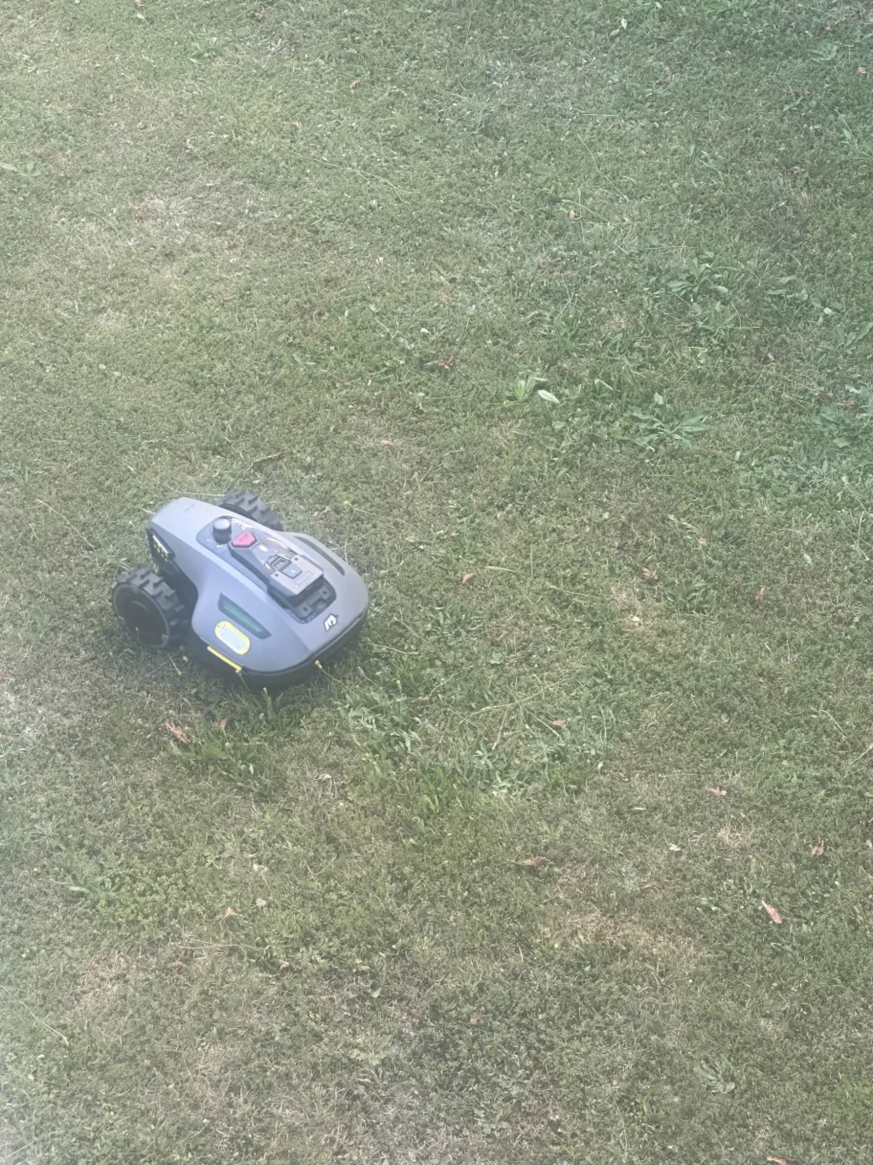 MAMMOTION YUKA Mini 700