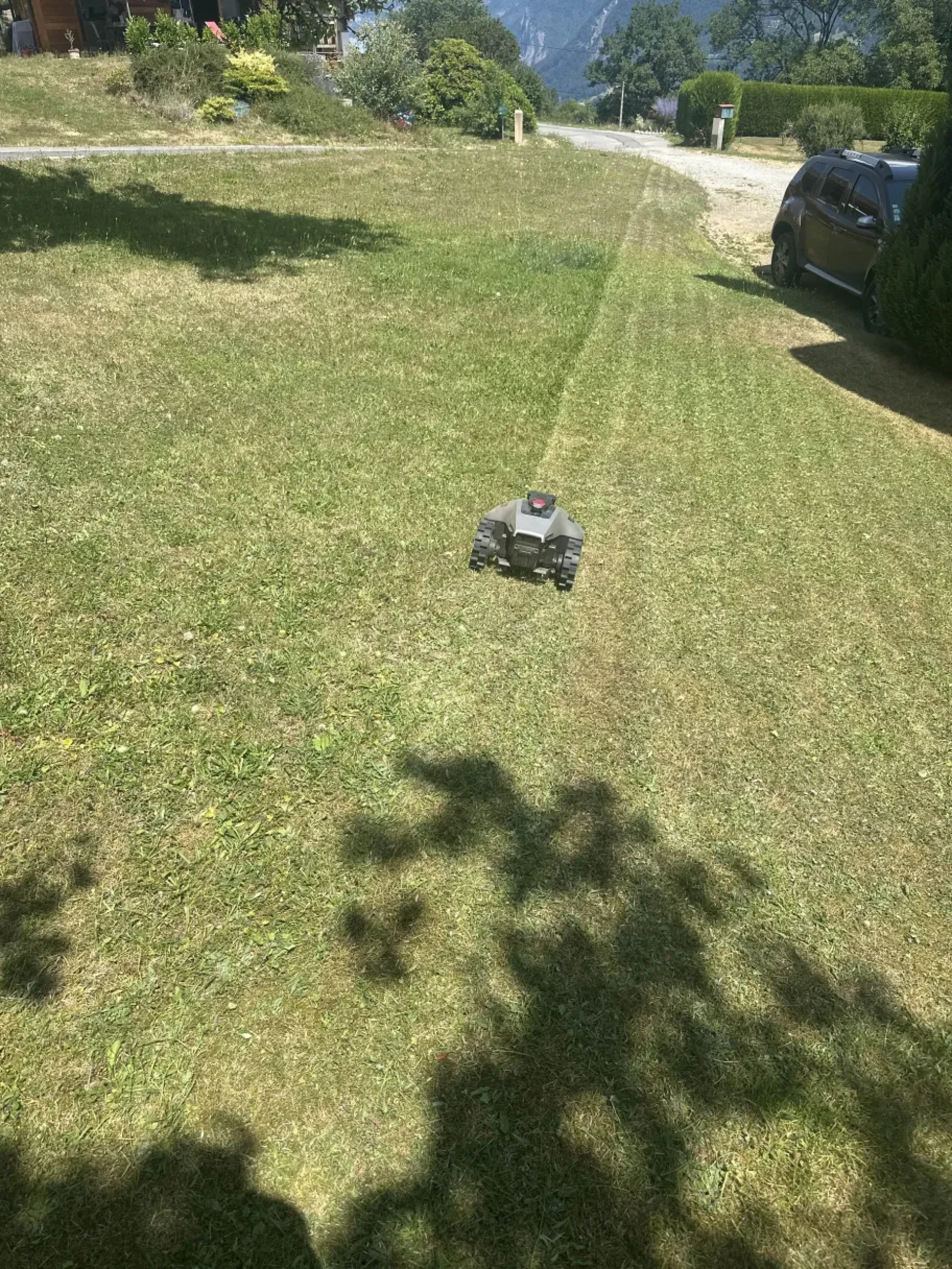  MAMMOTION YUKA Mini 700