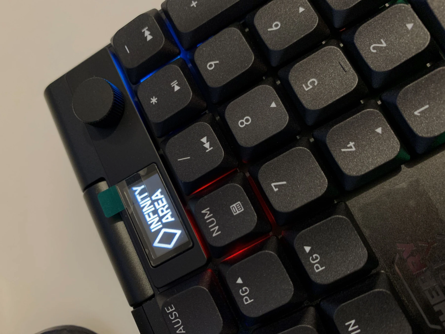 Cherry XTRFY MX 10.1 Wireless image du clavier Cherry XTRFY MX 10.1 Wireless