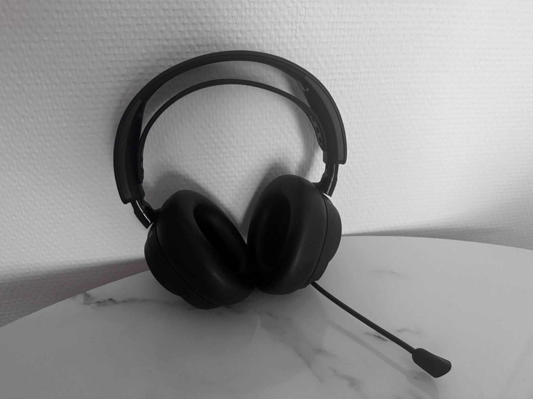 SteelSeries Nova Arctis Elite SteelSeries Nova Arctis Elite