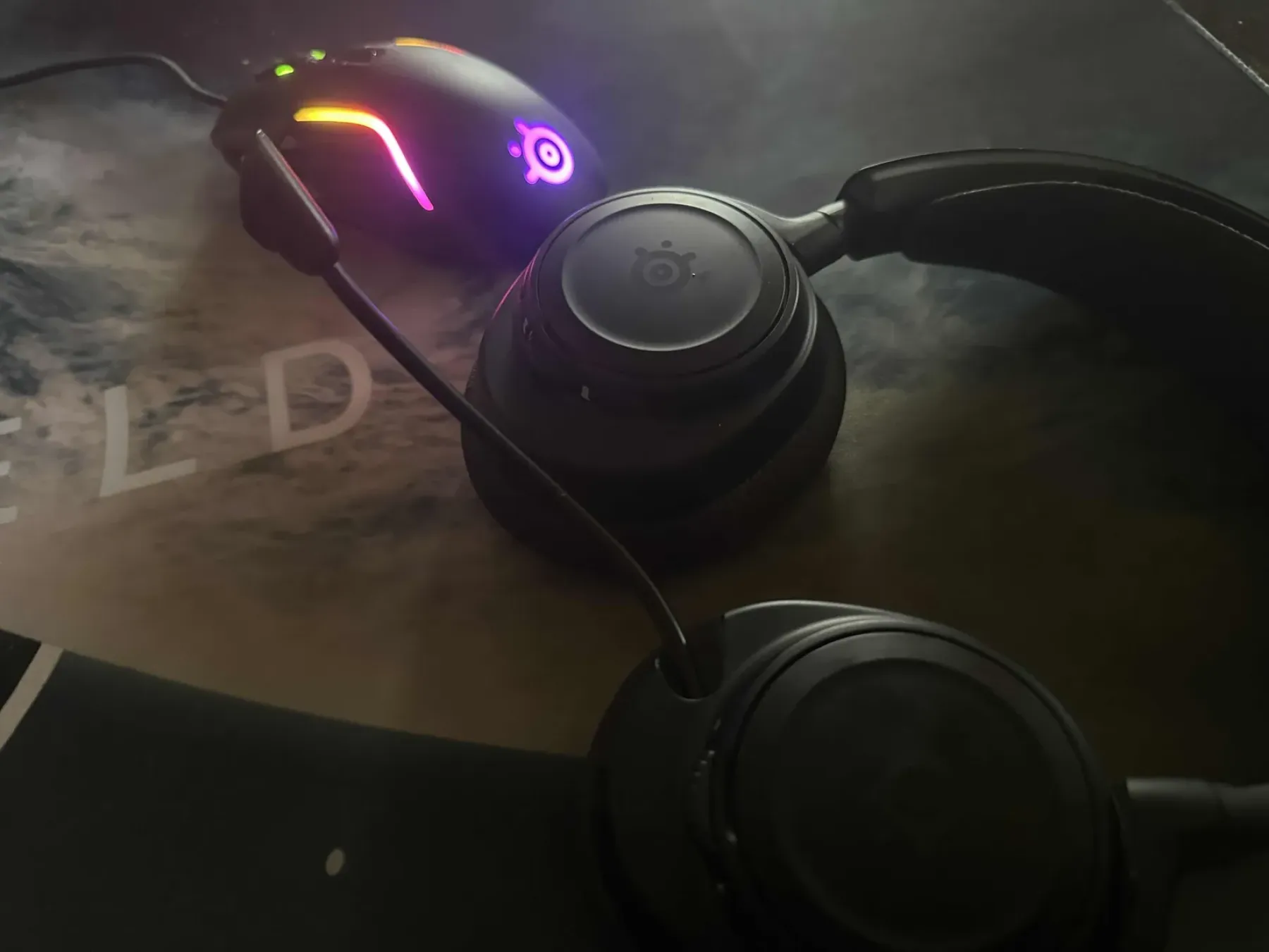 Arctis Nova 7 Wireless Arctis Nova 7 Wireless