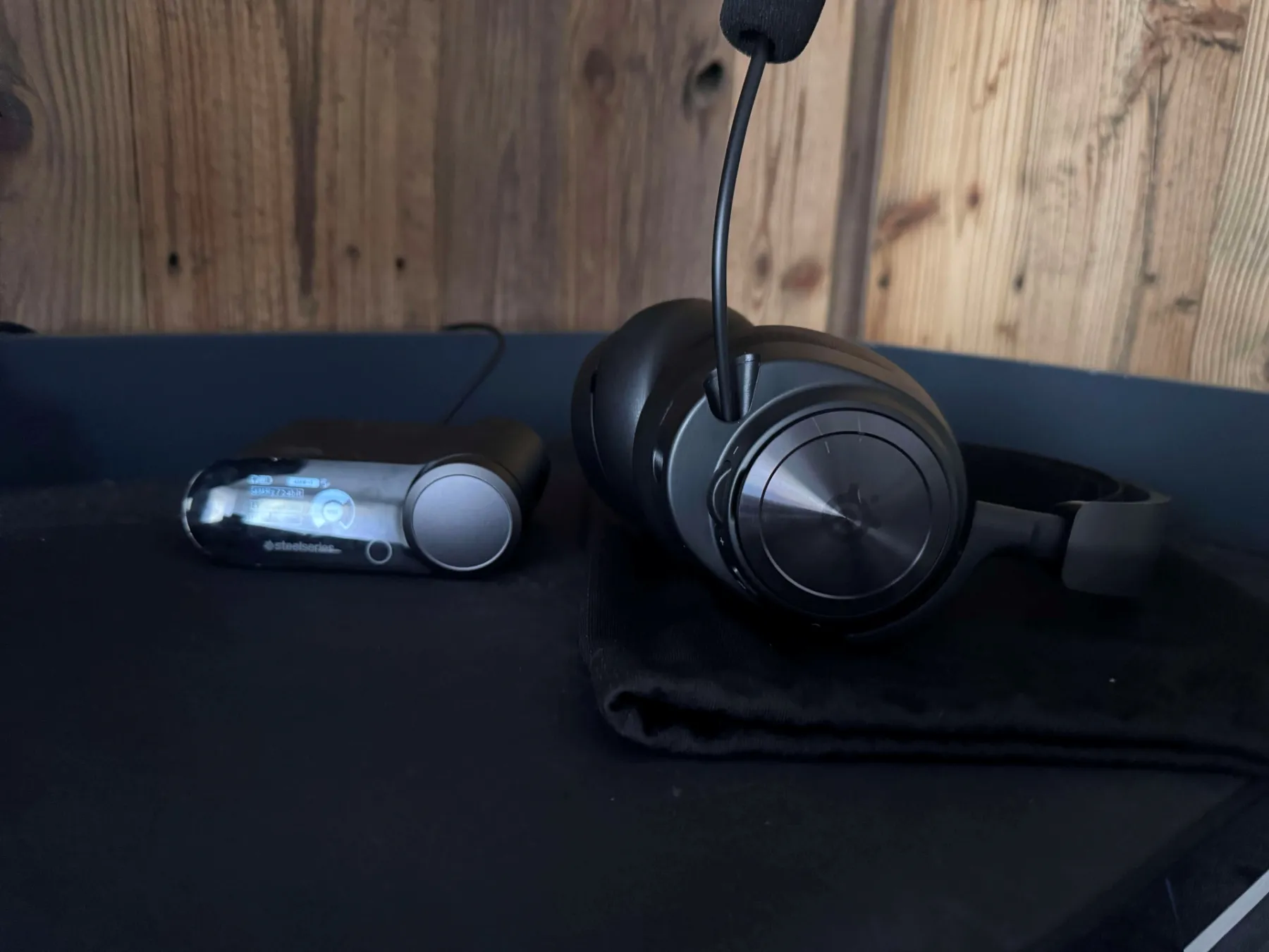 SteelSeries Arctis Nova Pro SteelSeries Arctis Nova Pro