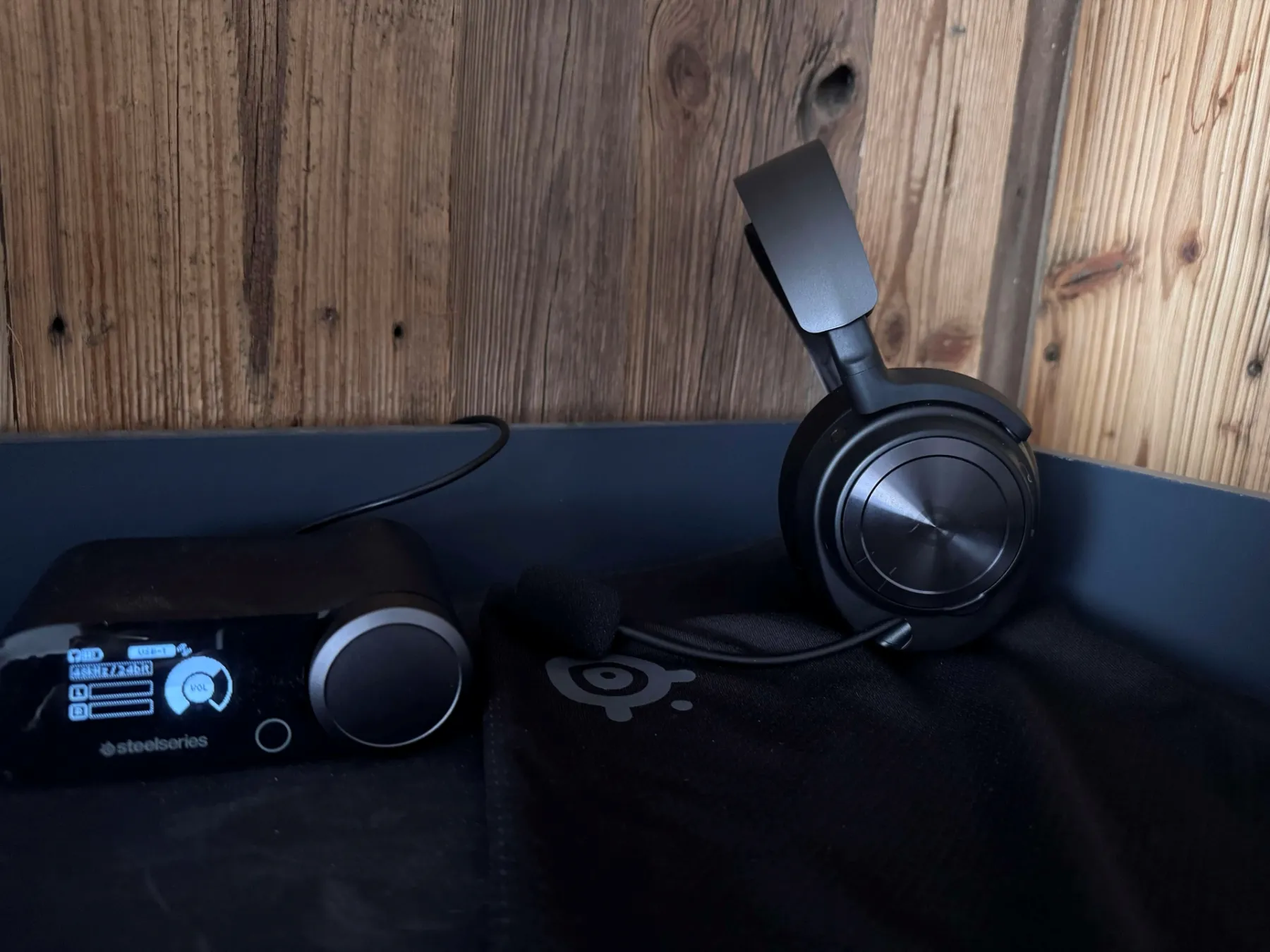 SteelSeries Arctis Nova Pro SteelSeries Arctis Nova Pro