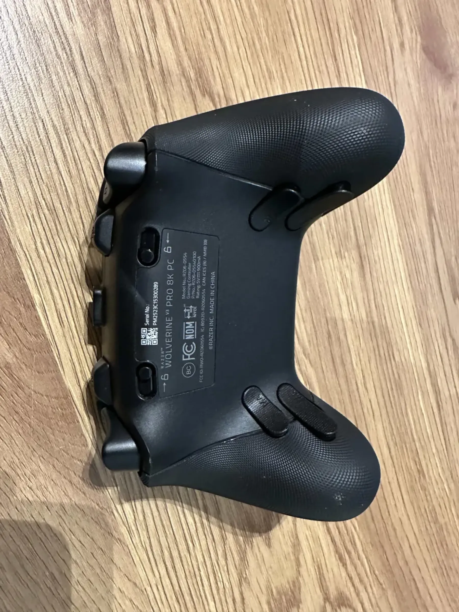 Image de Razer Wolverine V3 Pro 8K