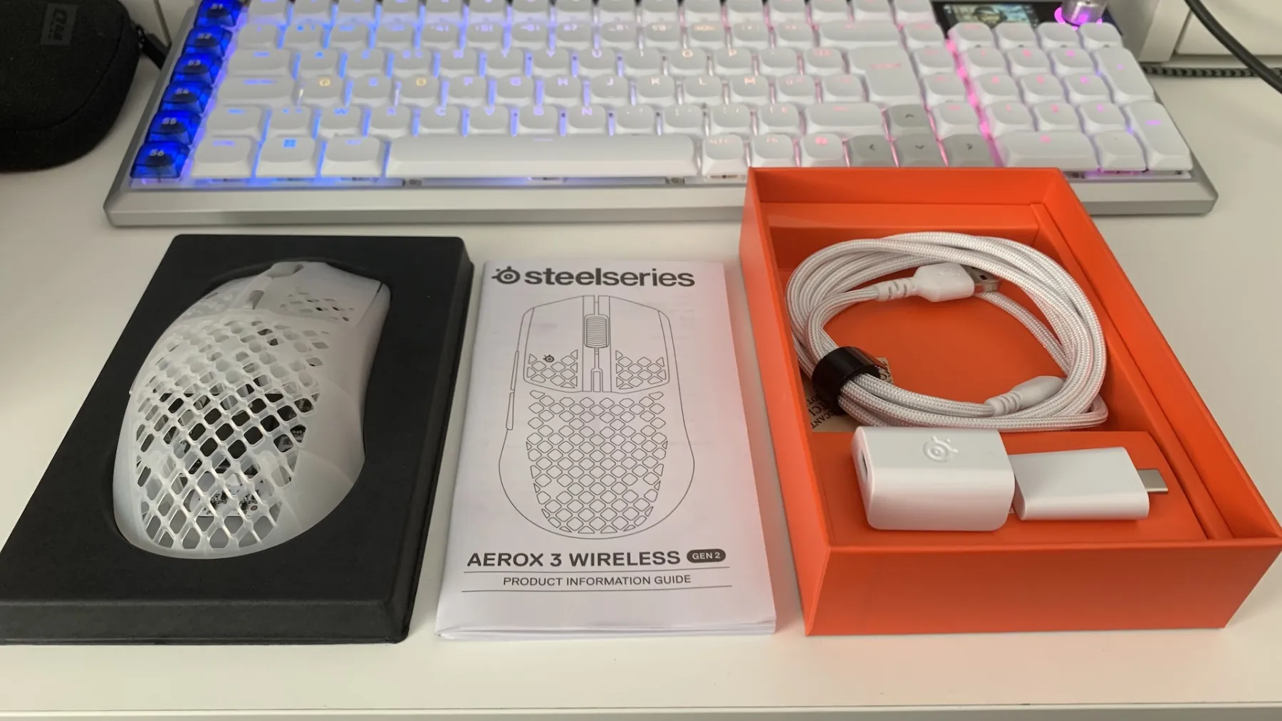 image de la souris Aerox 3 Wireless Gen 2