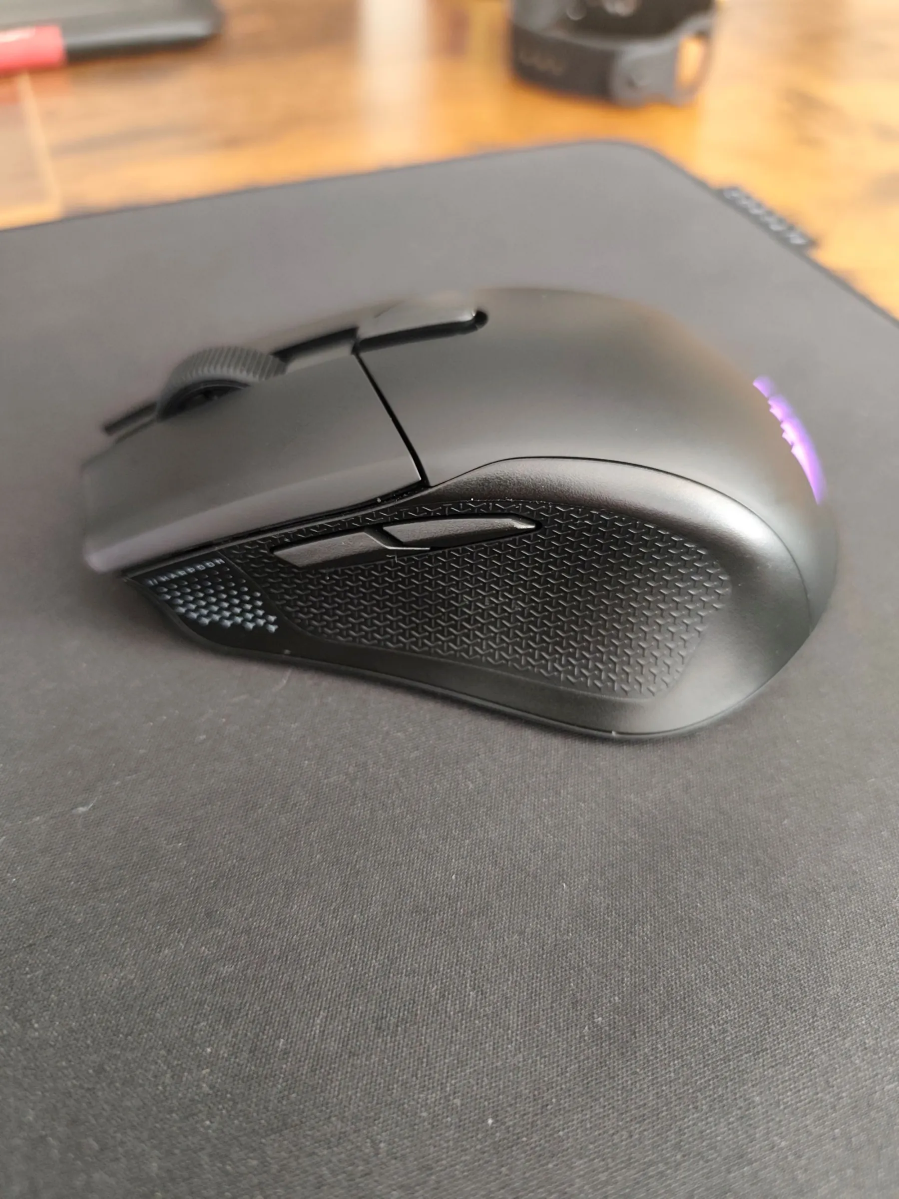 Image de la souris Corsair Harpoon V2 Wireless Image de la souris Corsair Harpoon V2 Wireless