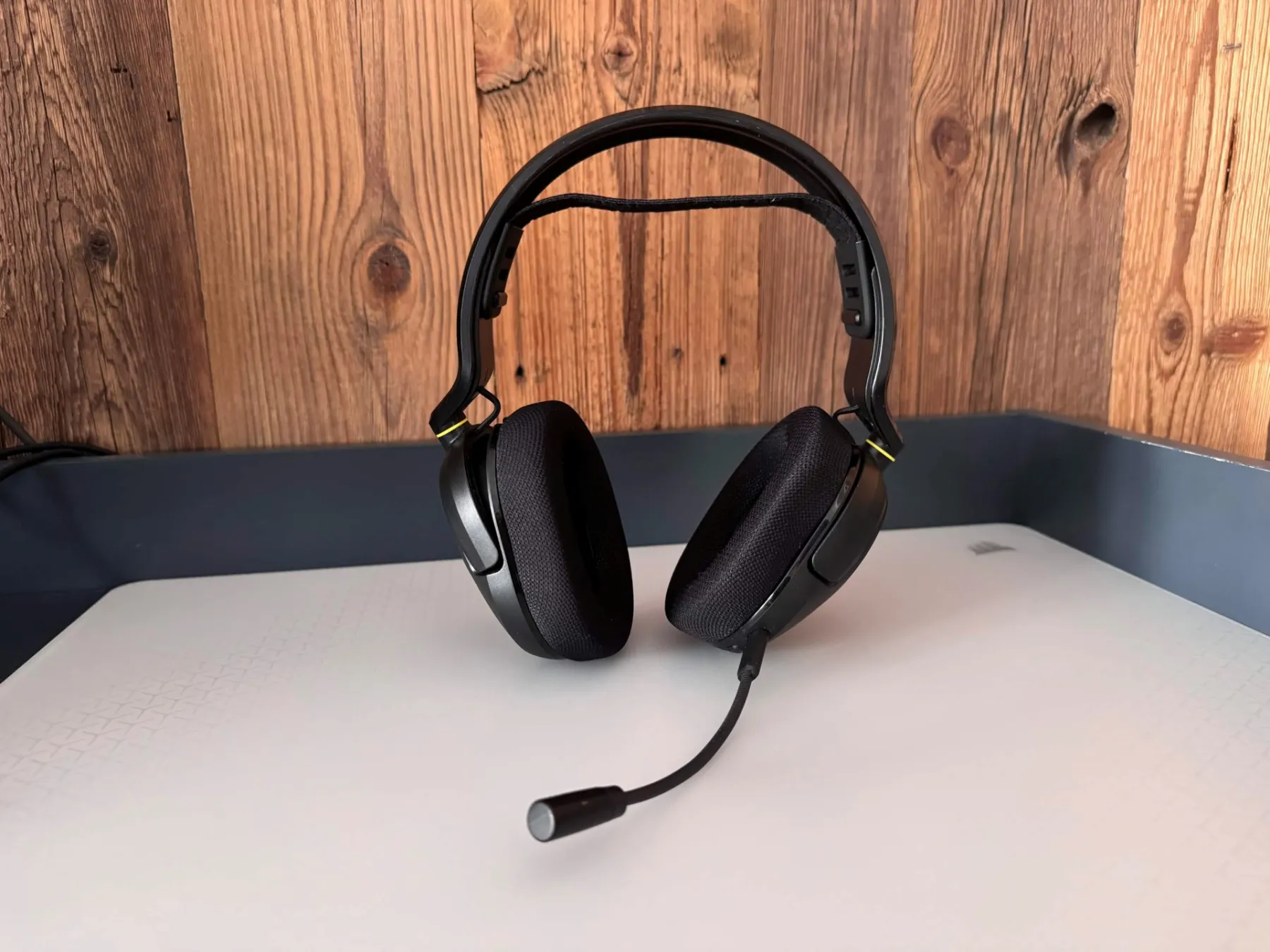 Corsair HS35 v3 Wireless Corsair HS35 v3 Wireless