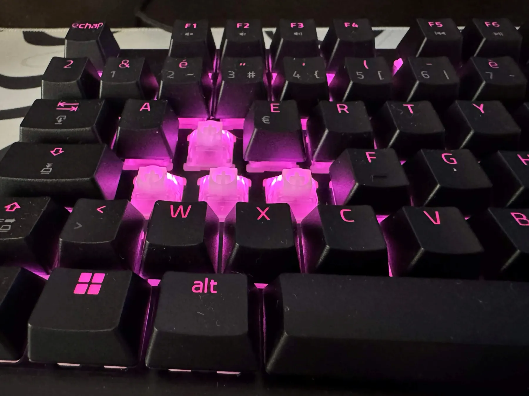 Razer Huntsman V3 HE Magnetic TKL 8KHz Image de Razer Huntsman V3 HE Magnetic TKL 8KHz