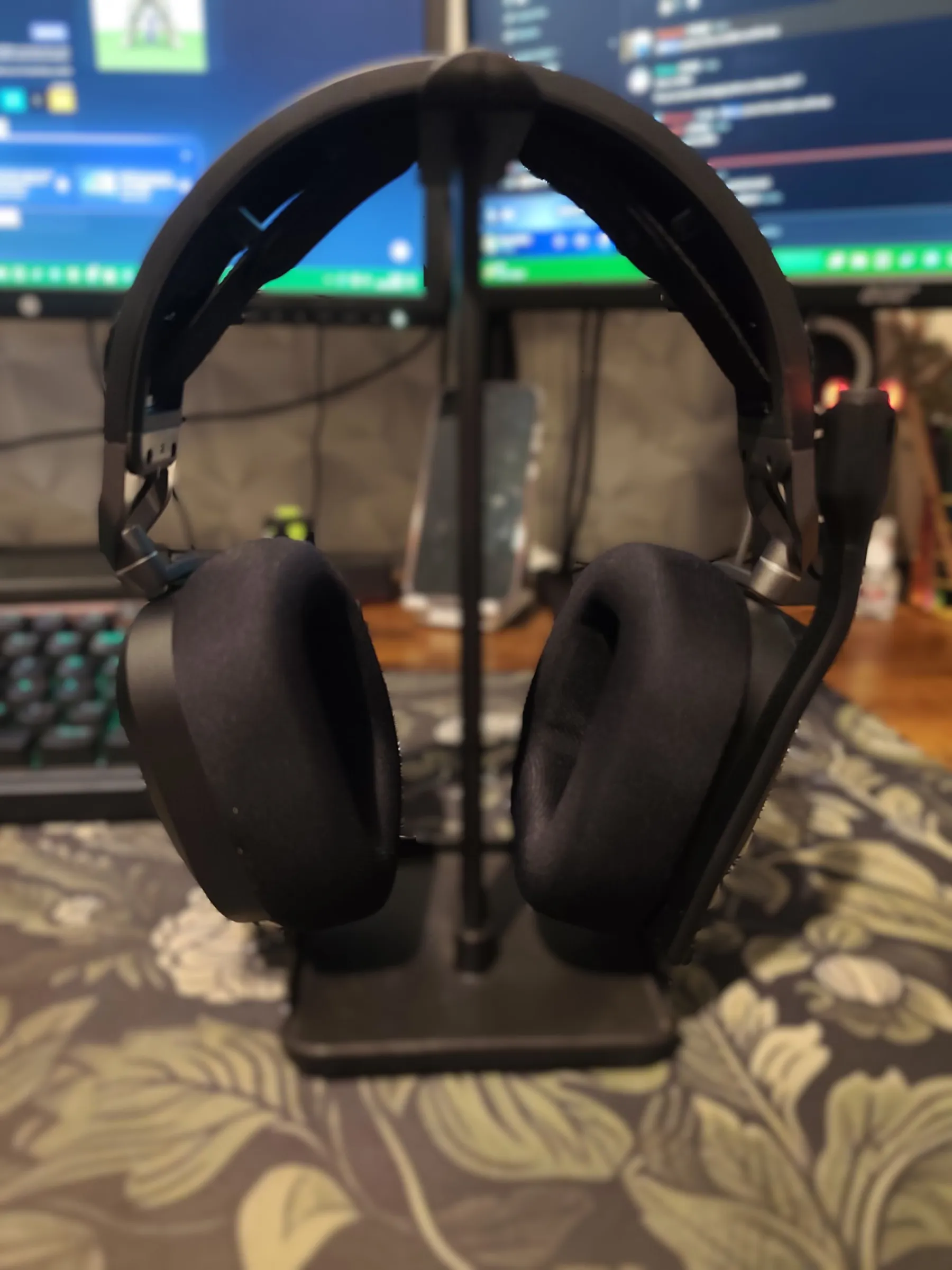Test Corsair HS80 v2 MAX Wireless Test Corsair HS80 v2 MAX Wireless
