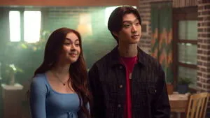 Embrassade entre cousins